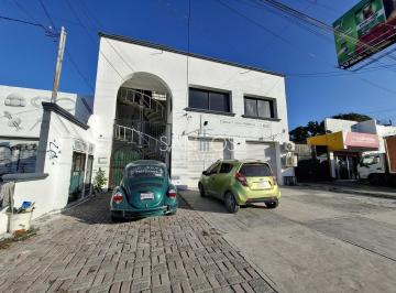 Edificio · 539m² · 3 Estacionamientos · Edificio Comercial en Supermanzana 59