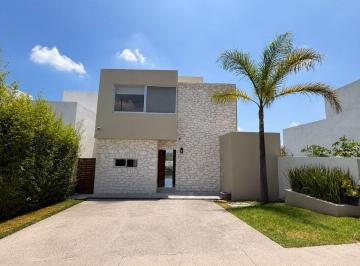 Casa de 4 habitaciones, Querétaro · Casa en Venta en Real de Juriquilla Querétaro