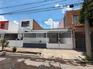 Casa de 3 habitaciones, Guadalajara · Casa en Renta Jardines del Nilo, Guadalajara, Jalisco.