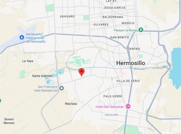 Casa de 4 habitaciones, Hermosillo · Casa de 210 m² con 4 Recámaras en Venta en Montecarlo
