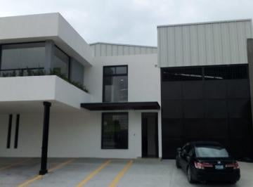 Bodega comercial · 1600m² · Bodega en Renta Sobre Prolongación San Juan Bosco León Guanajuato Zona Norte