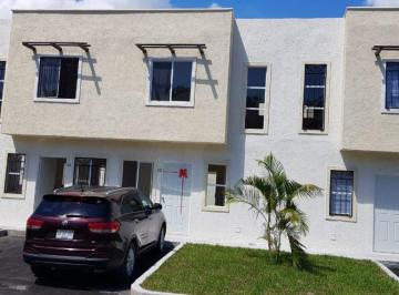 Casa de 2 habitaciones, Solidaridad · Casa en Renta (Playa del Carmen)