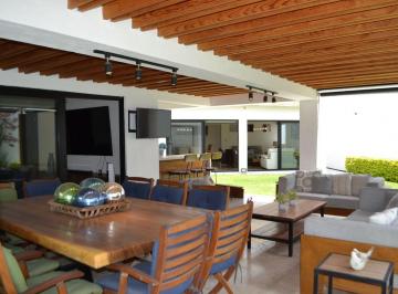 Casa de 3 habitaciones, Querétaro · Casa en Venta en Jurica, Queretaro