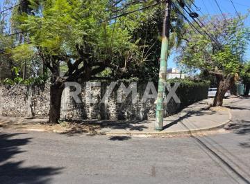 Casa de 5 habitaciones, Cuernavaca · Casa Venta Jardines de Cuernavaca / Esquina / 835 m²