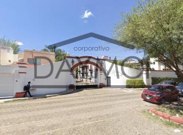 Casa en condominio de 4 habitaciones, Corregidora · Casa en Fray Nicolás de Zamora 16, El Pueblito, 76900 El Pueblito, Qro.