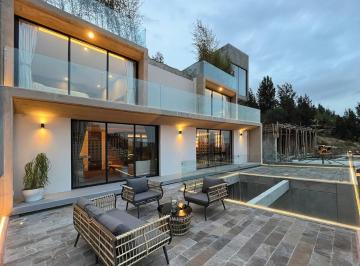 Casa en condominio · 309m² · 3 Recámaras · 4 Estacionamientos · Casa en Condominio en Venta en Fraccionamiento Lomas del Río, Amenidades, Seguridad