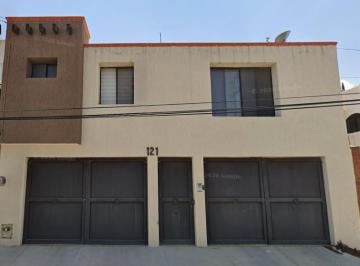 Casa de 4 habitaciones, San Luis Potosí · Se Vende Casa en Colonia Lomas 4ta Secc San Luis Potosi