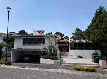 Casa · 850m² · 4 Recámaras · Casa en Venta en Club de Golf Vallescondido