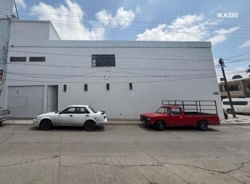 Nave industrial , León · Bodega Industrial en Renta Para Producción o Logística Última Milla - 567 m²