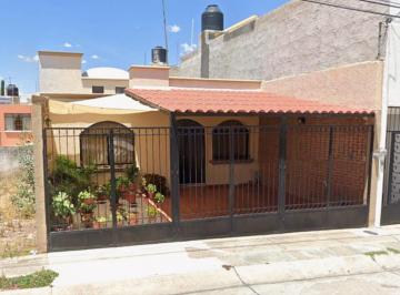 Casa de 3 habitaciones, Aguascalientes · Casa de 162 m² con 3 Recámaras en Venta en Vergel de La Cantera