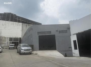 Bodega comercial , León · Bodega Para Almacenaje o Distribución Excelente Ubicación - 1250 m²