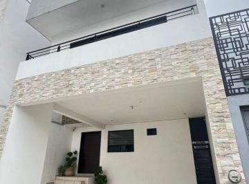 Casa de 3 habitaciones, Monterrey · Casa en Venta en Cumbres Elite Monterrey