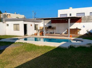 Villa · 100m² · 1 Recámara · 1 Estacionamiento · 1121 - Quinta en Venta – Portal del Norte