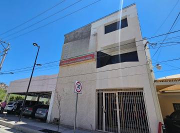Oficina · 314m² · 8 Estacionamientos · Oficina en Venta en Colonia Centanario