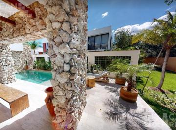 Casa · 430m² · 4 Recámaras · Casa en Venta | 4 Rec | Alberca Privada | Acabados Premium | Lagos del Sol Cancún