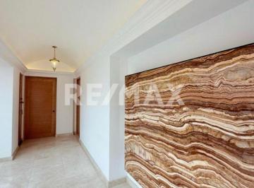 Casa en condominio de 4 habitaciones, Querétaro · Casa en Venta El Campanario Querétaro