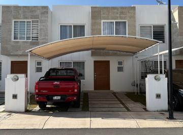 Casa en condominio de 3 habitaciones, Querétaro · Casa en Renta 3 Cantos Residencial