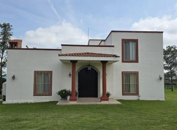 Rancho · 600m² · 7 Recámaras · 10 Estacionamientos · Rancho El Vallado en Venta 47 Hectáreas con Casa, Caballerizas y Presa
