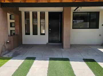 Casa de 3 habitaciones, San Andrés Cholula · Casa en Renta Remodelada en Jardines de Las Lomas con 3 Recamaras