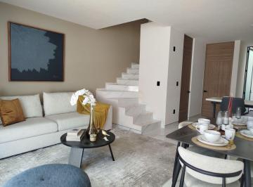 Casa de 3 habitaciones, Morelia · Casa en Altozano con Recámara en Pb