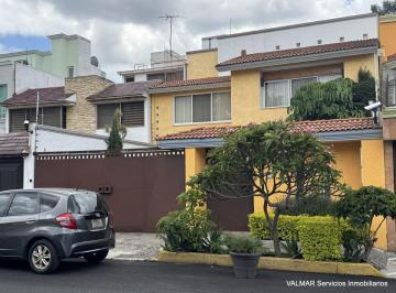 Casa de 3 habitaciones, Coyoacán · Casa de Venta con 3 Recámaras en Venta en Paseos de Taxqueña