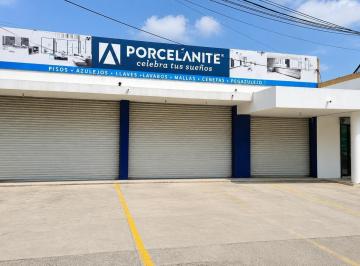 Local comercial · 300m² · 20 Estacionamientos · Local Centro de Montemorelos