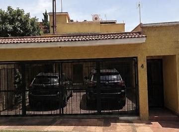 Casa · 210m² · 4 Recámaras · 2 Estacionamientos · Casa en Venta en Colonia Alianza Popular Revolucionaria