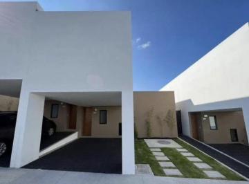 Casa en condominio · 180m² · 4 Recámaras · 2 Estacionamientos · Departamento Duplex en Renta en Altos Juriquilla