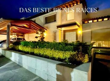 Casa · 449m² · 3 Recámaras · 4 Estacionamientos · Casa en Venta Prado Largo Zona Esmeralda