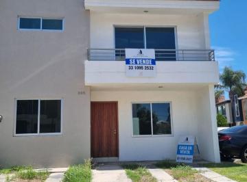 Casa en condominio de 4 habitaciones, Tlajomulco de Zúñiga · Casa en Venta en Nueva Galicia, Tlajomulco de Zúñiga, Jalisco