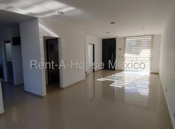 Casa de 3 habitaciones, Querétaro · Casa con Amenidades, 3 Recámaras, Área de Tv. Renta - Valle de Juriquilla