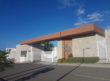 Foto 1 · Casa Amueblada en Renta en Querétaro. Fraccionamiento El Mirador.