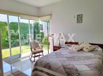 Casa · 160m² · 3 Recámaras · 1 Estacionamiento · Casa en Venta en Morelos, Cuautla Fraccionamiento Los Olivos