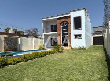 Casa · 291m² · 4 Recámaras · Casa en Venta en Morelos