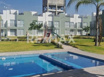 Departamento · 65m² · 2 Recámaras · 1 Estacionamiento · Departamento en Renta en Morelos, Tlayacapan