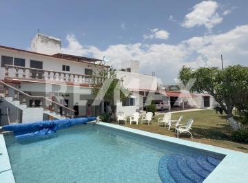 Casa · 387m² · 4 Recámaras · 4 Estacionamientos · Casa en Venta en Morelos, Oaxtepec Centro
