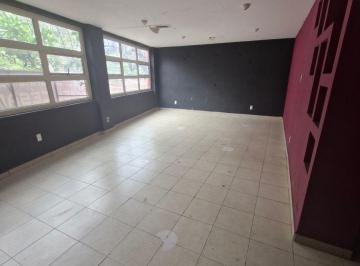 Bodega comercial de 3 habitaciones, Iztapalapa · Espacio Para Bodega en Renta