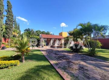 Casa · 415m² · 4 Recámaras · 6 Estacionamientos · Casa en Venta en Morelos, Pueblo de Cocoyoc un Nivel
