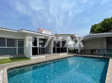 Casa · 150m² · 3 Recámaras · 2 Estacionamientos · Casa en Venta en Morelos, Lomas de Cocoyoc
