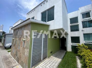 Casa · 70m² · 2 Recámaras · 1 Estacionamiento · Casa en Renta en Oaxtepec Centro