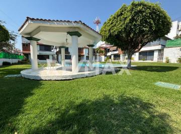 Casa · 148m² · 4 Recámaras · 2 Estacionamientos · Casa en Venta en Morelos, Oaxtepec Centro