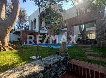 Casa · 306m² · 3 Recámaras · 3 Estacionamientos · Casa en Venta en Morelos, Lomas de Cocoyoc