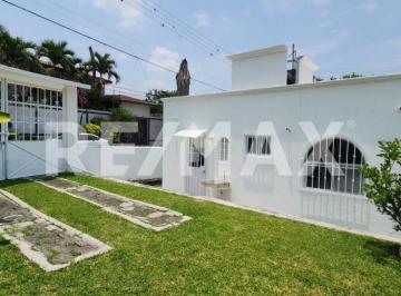 Casa · 87m² · 2 Recámaras · 2 Estacionamientos · Casa en Venta en Morelos, Colinas de Oaxtepec