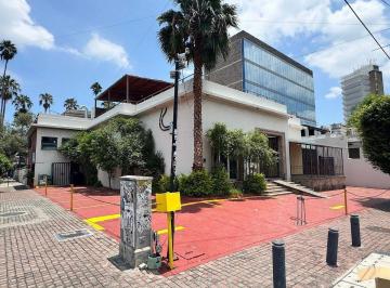 f43e780ff5dd65eb1cbede7317468104edd78af2feedb3d36fba30c21affdd0b · Propiedad Comercial Ideal Para Restaurant, Av La Paz.