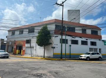 Bodega comercial , Toluca · Renta de Bodega con Locales y Oficinas, en Esquina, en Centro de Toluca