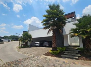 Casa de 3 habitaciones, Atizapán de Zaragoza · Casa en Venta, Bosque Esmeralda, Puerta Grande, Atizapan