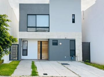 Casa · 125m² · 3 Recámaras · 2 Estacionamientos · Casa en Renta Lomas de Angelópolis