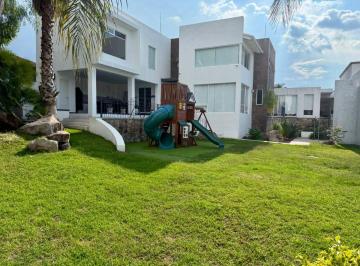 Casa de 4 habitaciones, León · Casa Venta Balcones del Campestre