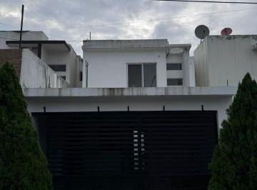 Casa de 3 habitaciones, Monterrey · Casa en Renta en Fraccionamiento Las Plazas en Monterrey