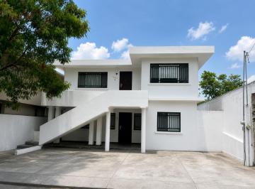 Departamento de 3 habitaciones, Monterrey · Departamento en Renta en Oficina en Mitras Centro